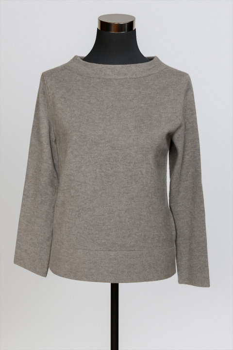 Cashmere Boat-Neck Pullover With Wide Cuff & Bottom